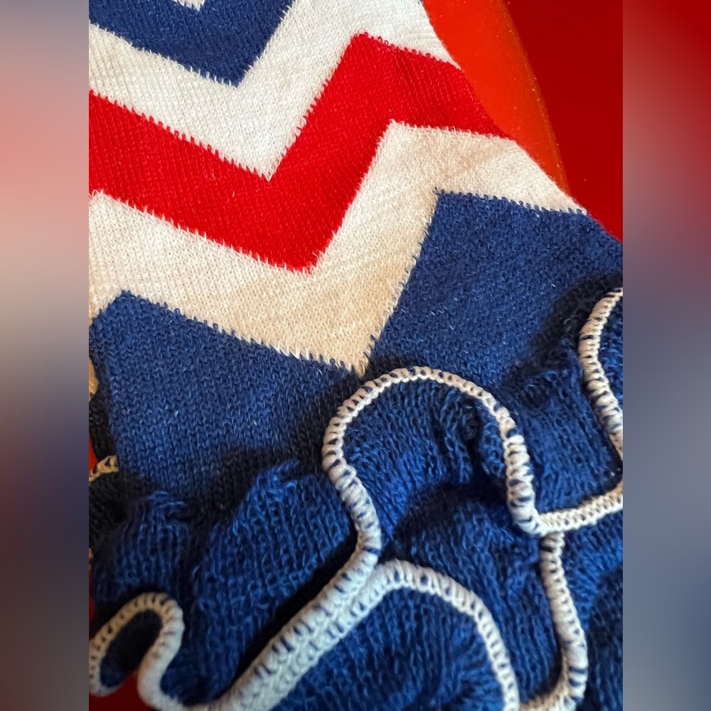 8 pairs of arm/leg warmer Patriotic theme